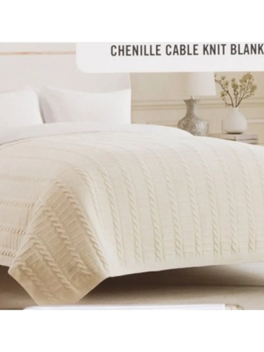 MARTHA STEWART Chenille Cable Knit Blanket